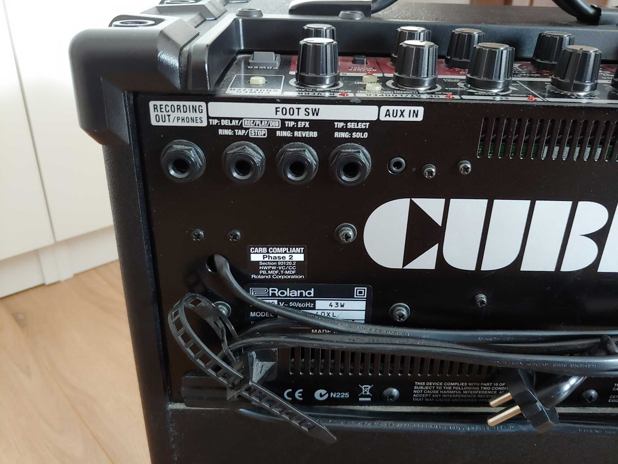 Wzmacniacz gitarowy (combo) Roland Cube 40XL