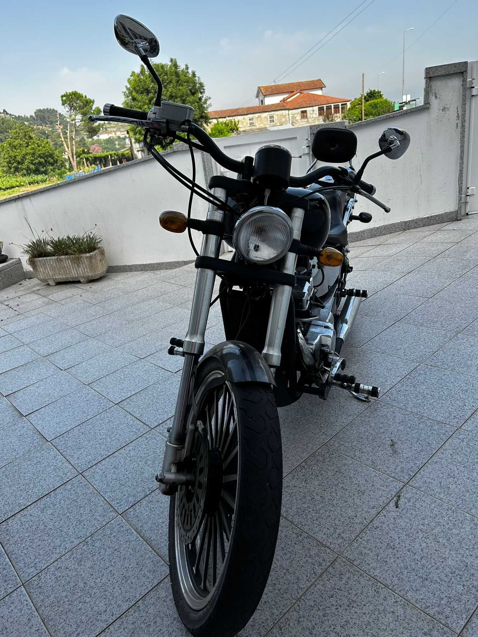 Mota Leonart Daytona 125