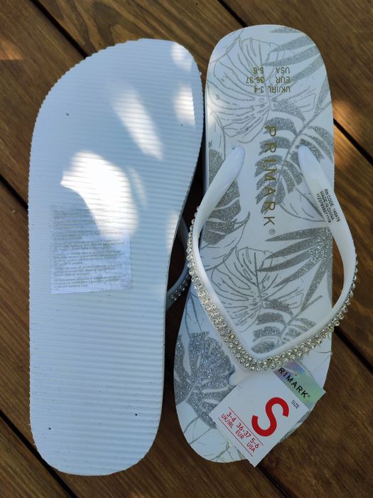 Сланці в'єтнамки фірми PRIMARK 36-37