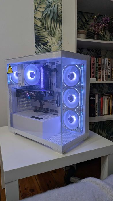 Gamingowy komputer z monitorem Ryzen 5 / GTX / 32 GB / 1 TB NVME /