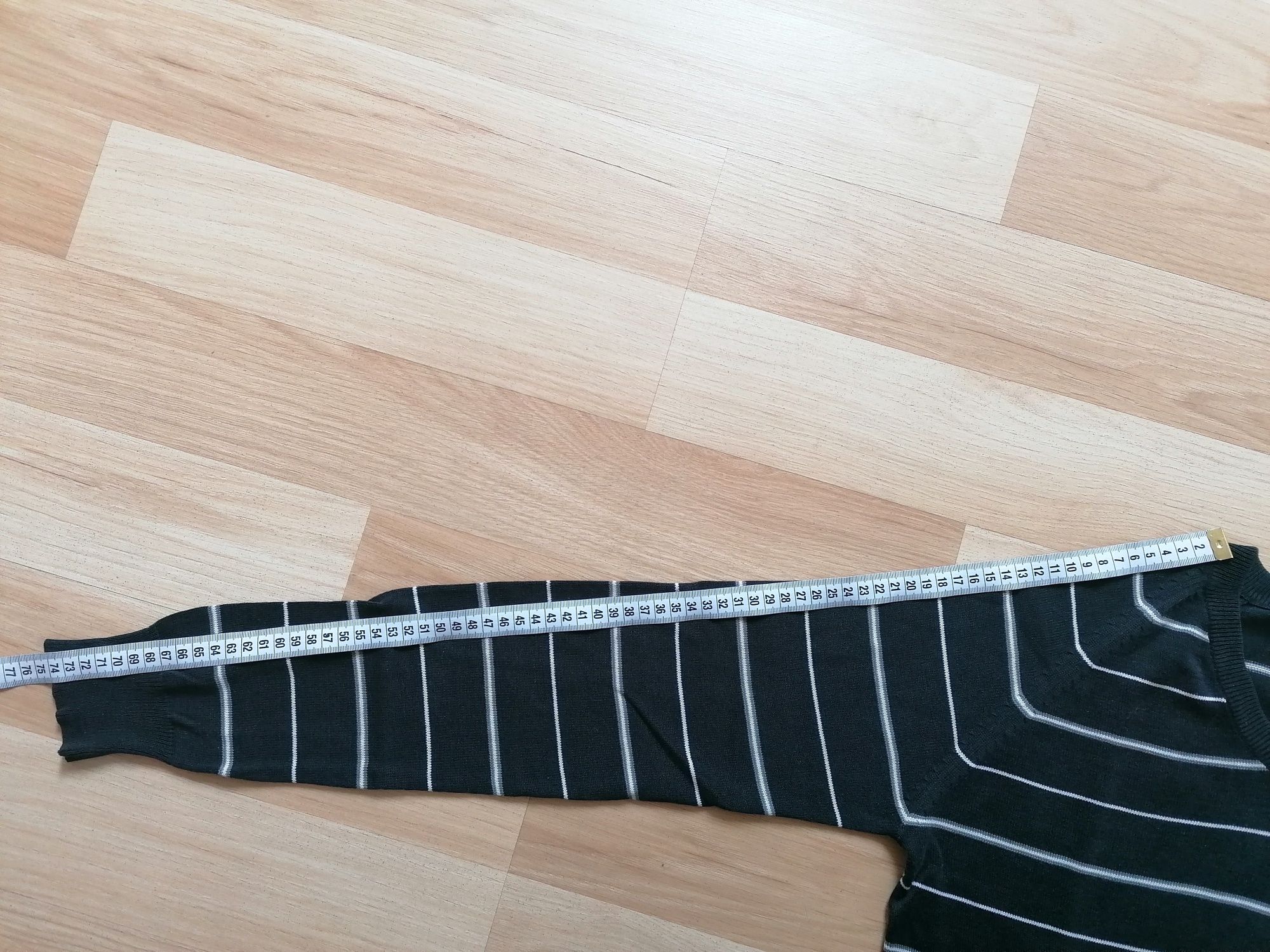 Swetr, sweter czarny w białe paski, a rozmiar S, Junk dr Luxe