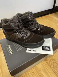Женские зимние ботинки Geox