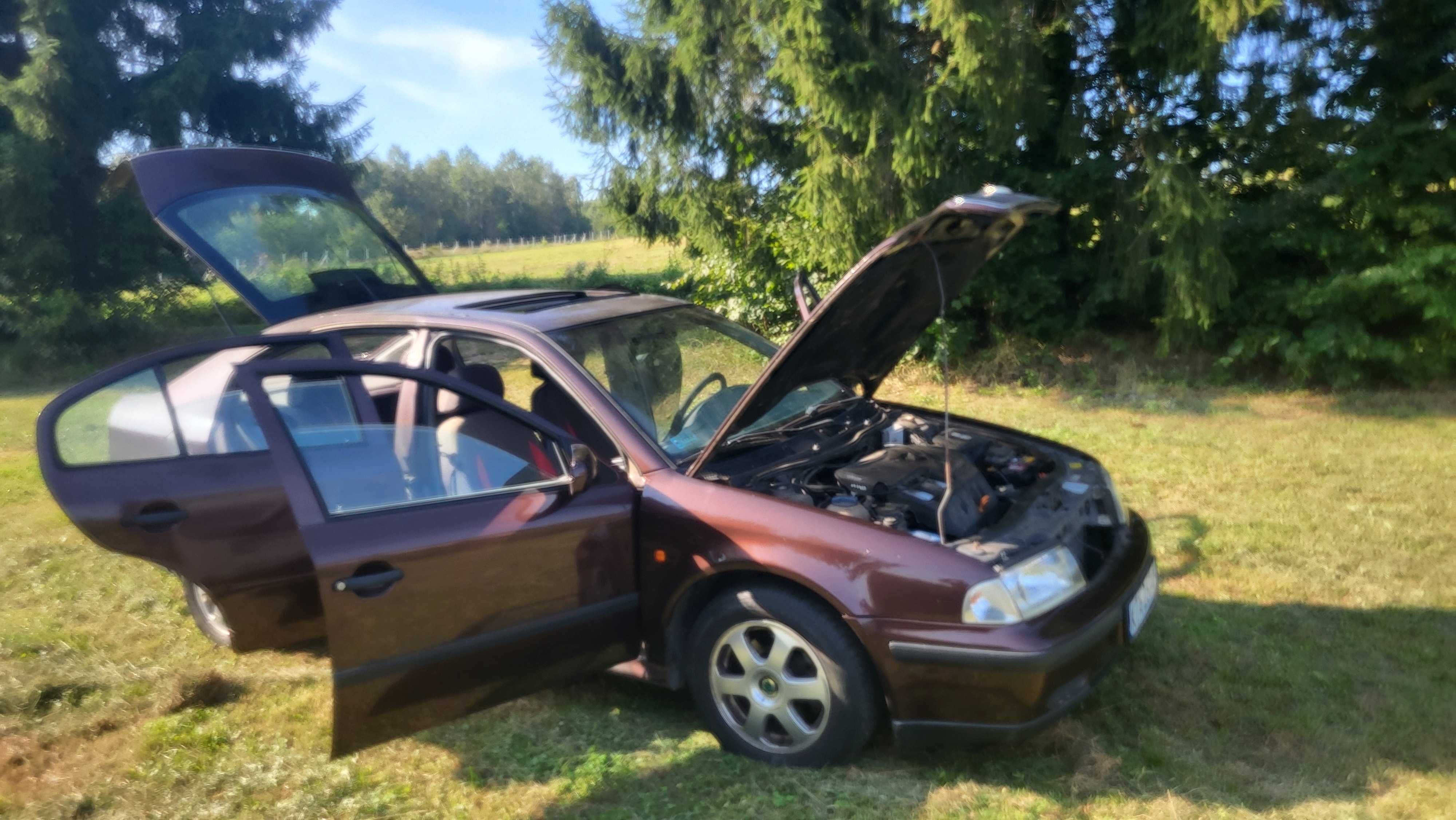 Skoda Octavia 1 1,8 benzyna
