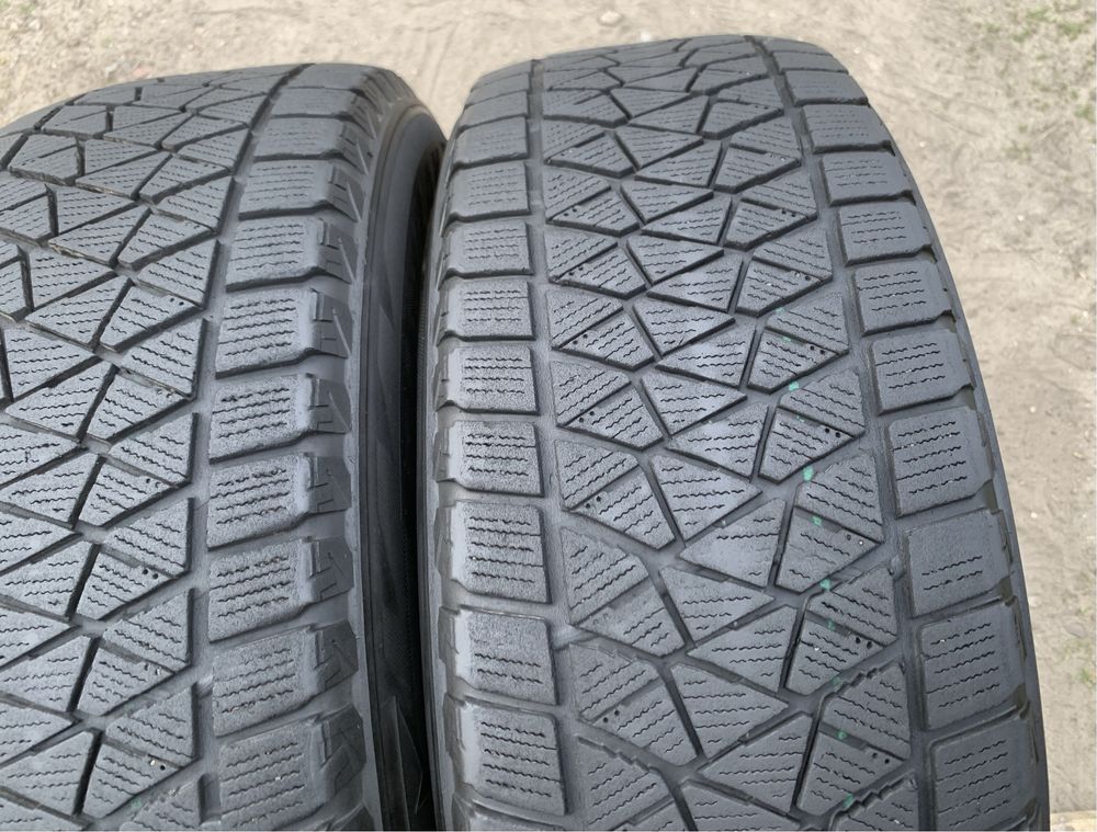 Шини Bridgestone Blizzak DM-V2 225/65 R17 пара