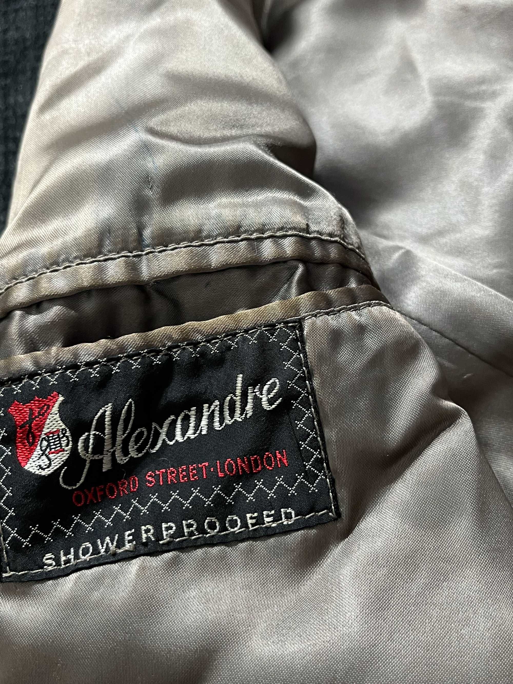 Modny płaszcz dobry na XL marki Alexandre