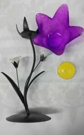 Подсвечник фиолетовый Тюльпан в подарочной коробке свечка