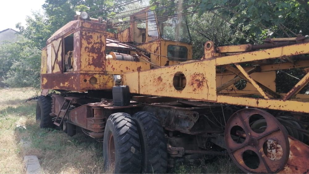 Пневмоколесный кран КС 5363д 36т