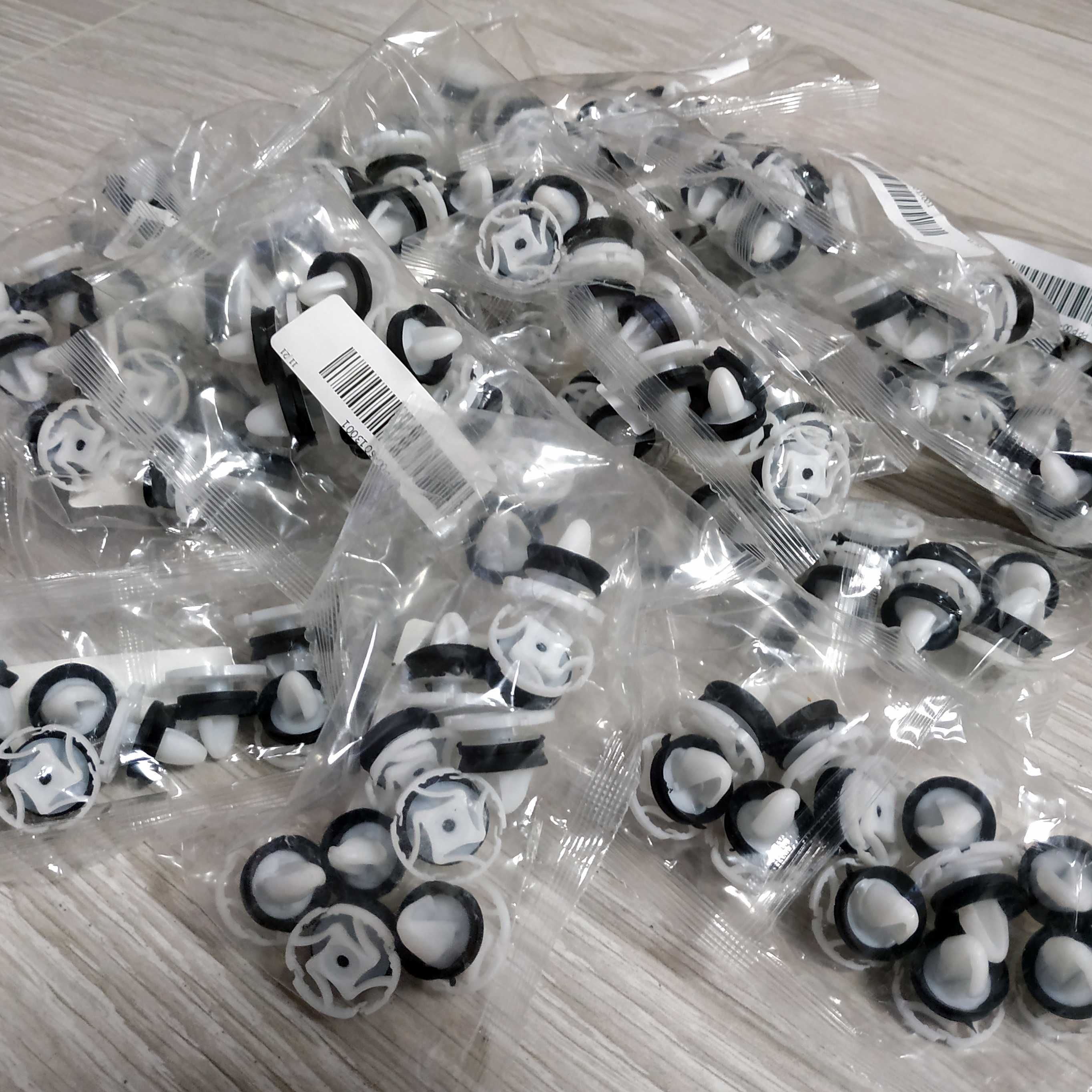 20шт 7703077476 9345ZN Кліпса Renault Peugeot Citroen карт дверей