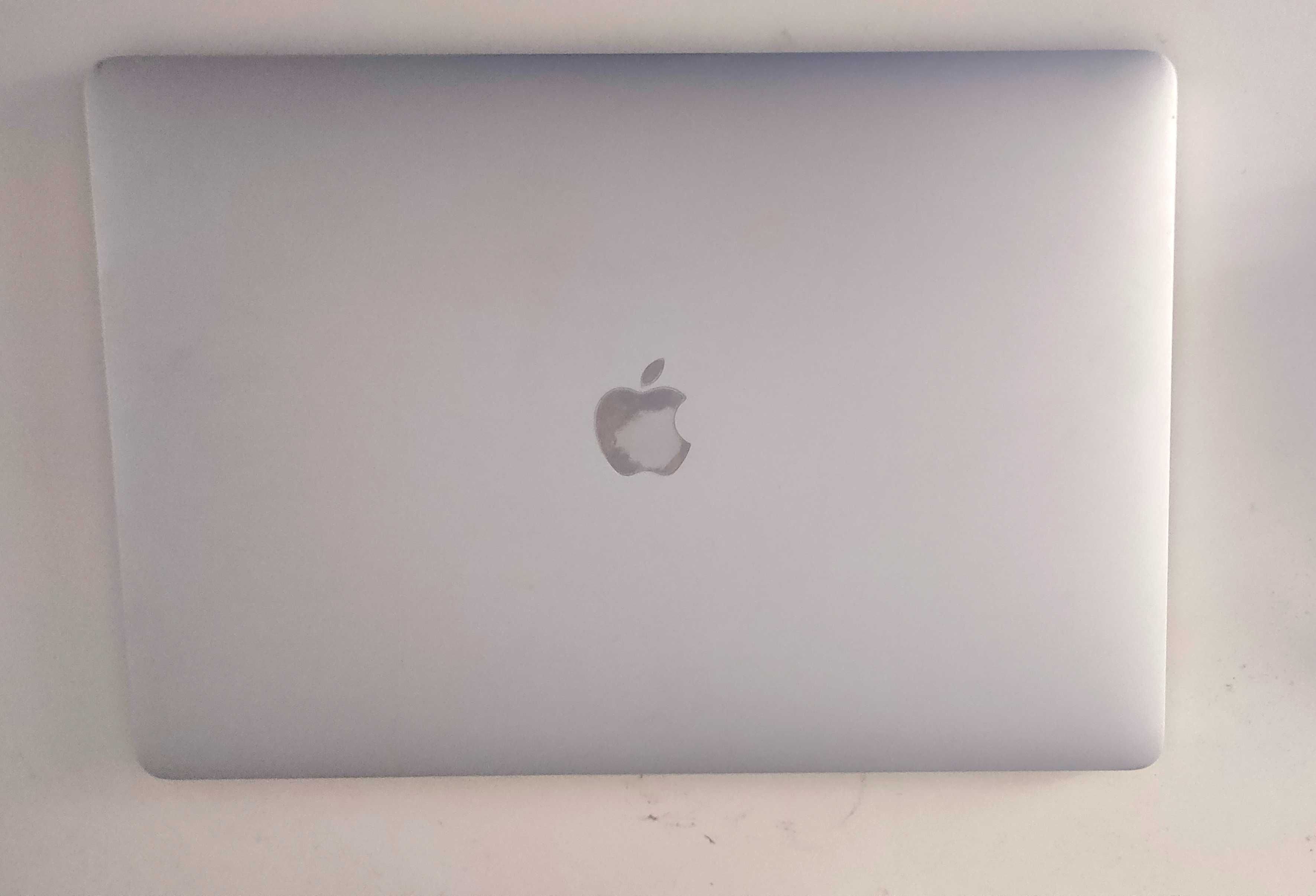MacBook Pro 15" i9