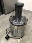 sokowirówka  Kenwood JE810
