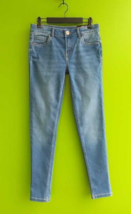 C&A
NOWE! Wygodne elastyczne jeansy rurki 158