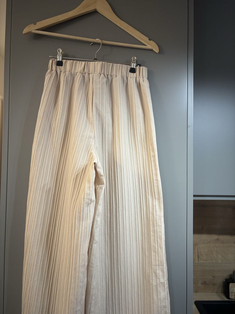Szerokie zwiewne spodnie na lato wide leg tall roz S/