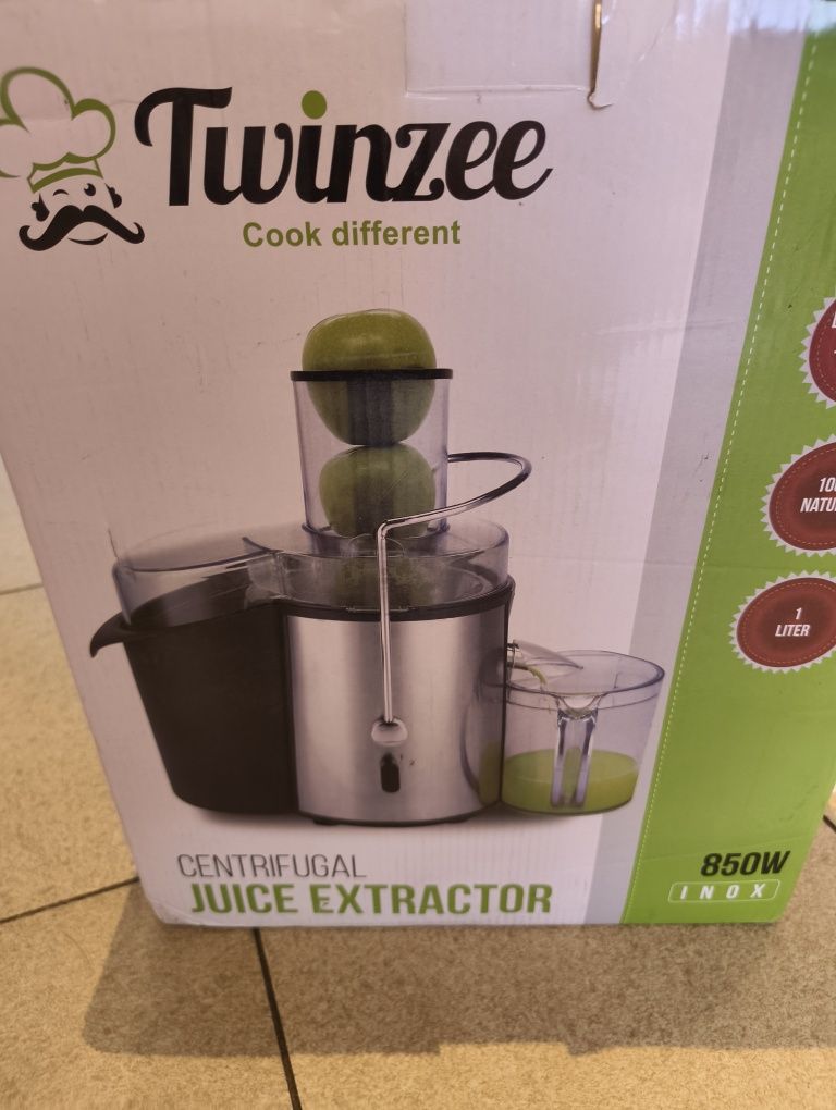 Sokowirówka Twinzee