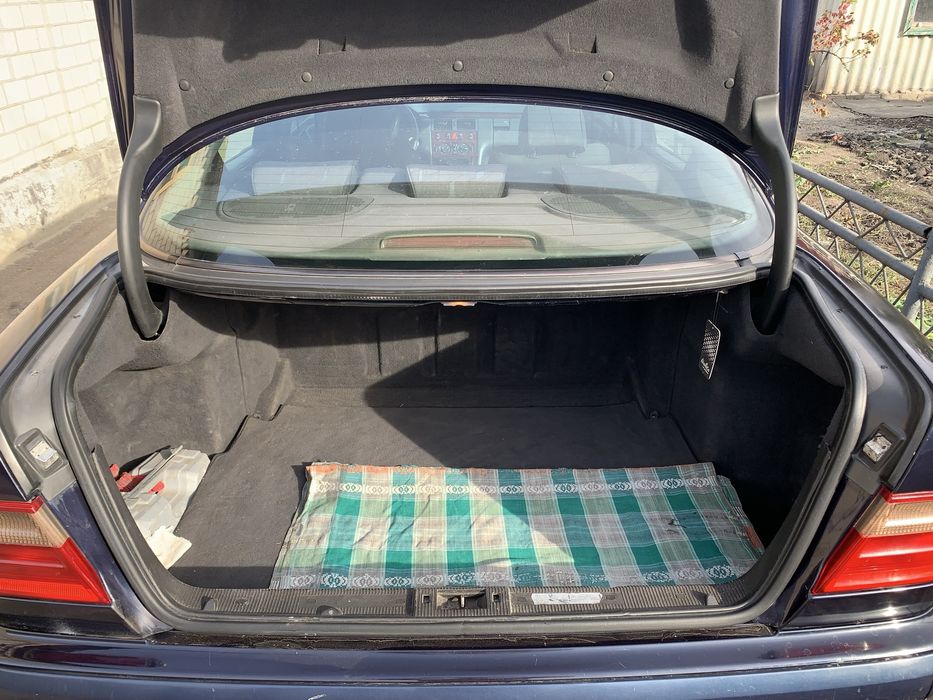 Mercedes E220 CDI W210