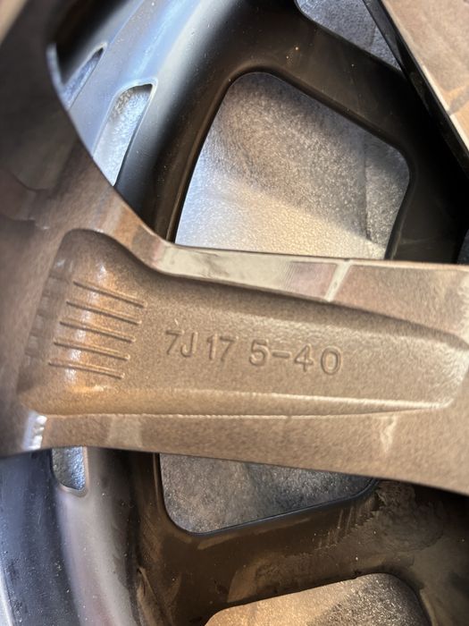 5x114.3 17 Renault Kadjar Captur II Talisman Megane IV Trafic III