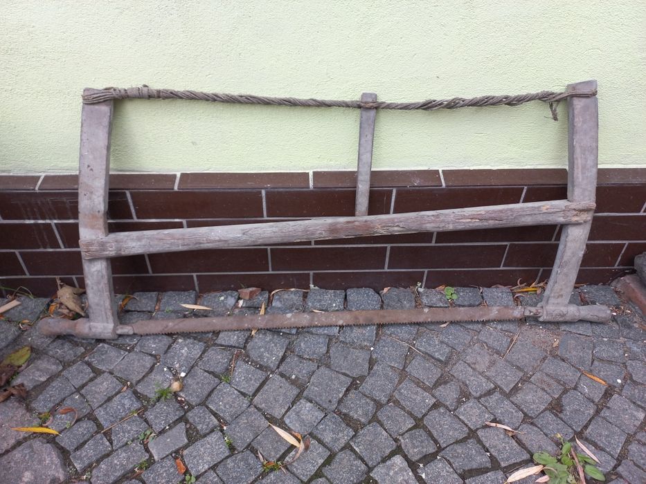 Piła do drewna z okresu między wojenego