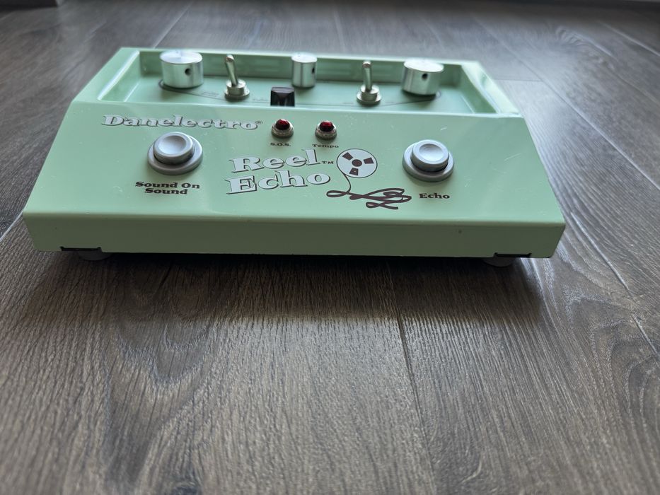 Danelectro Reel Echo tape delay echoplex