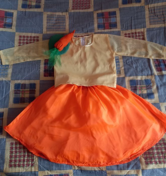 Костюми яблуко,гарбуз, морквини, осінь