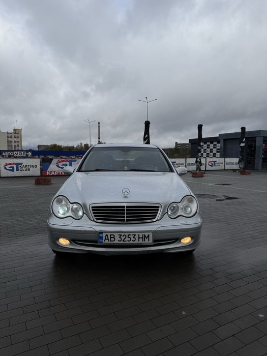 Mecedes-bens C-class 2007