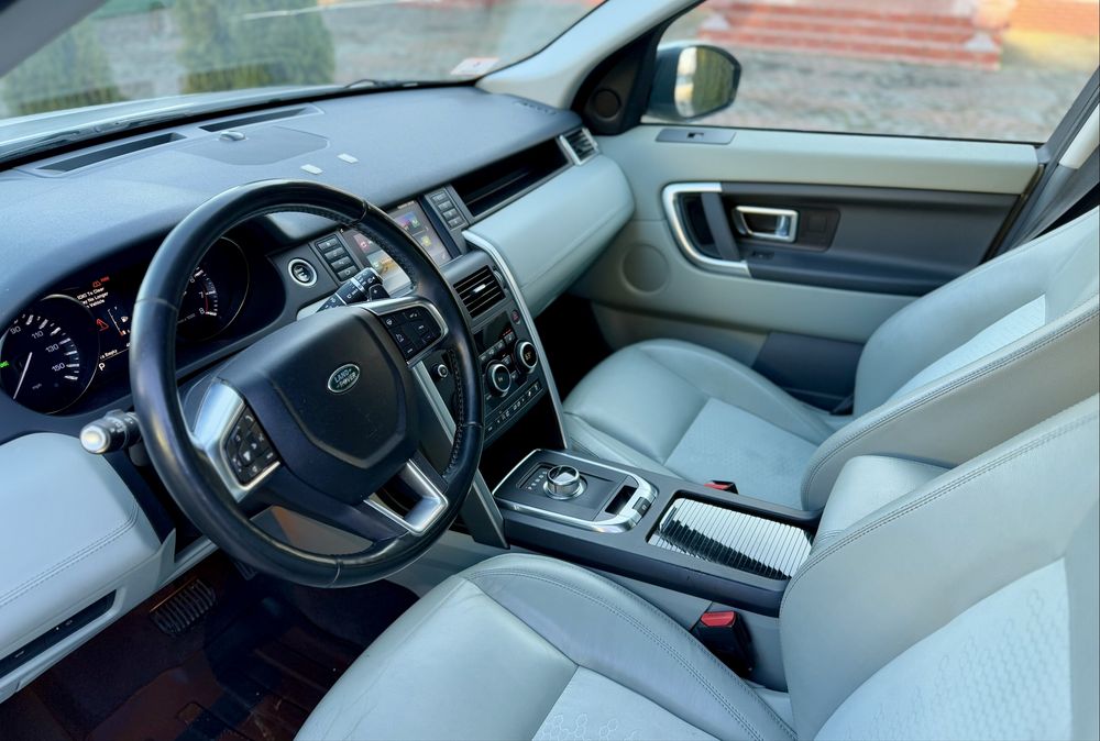Продам land rover discovery sport 2.0бензин