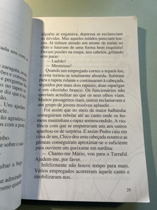 Livro Uma Aventura nas ilhas de Cabo Verde