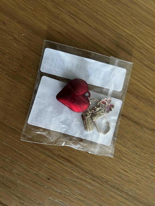 Breloczek do kluczy z serduszkiem NOWY