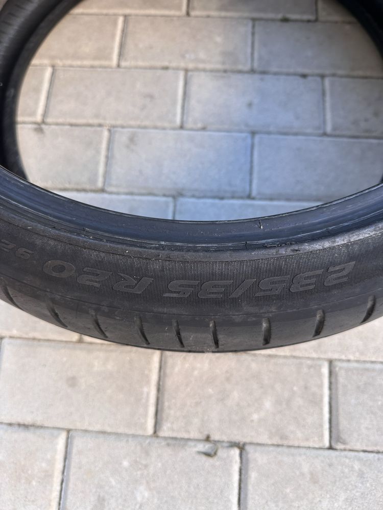 Pirelli Pzero 235/35 zr20