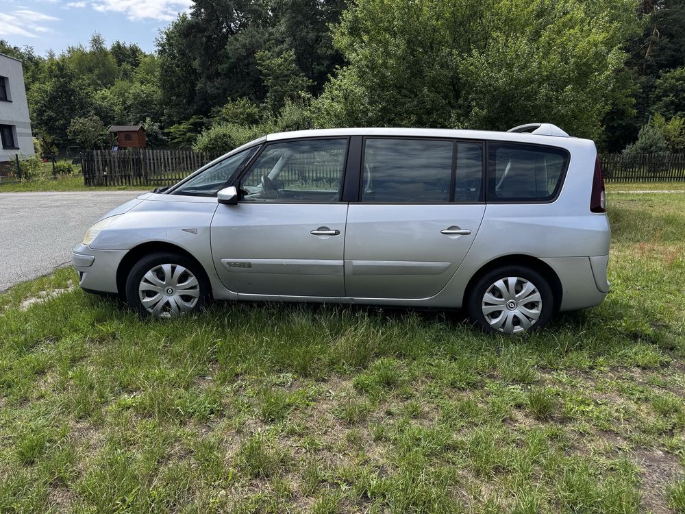 Renault Grand Espace IV 2.0dci 150km manual