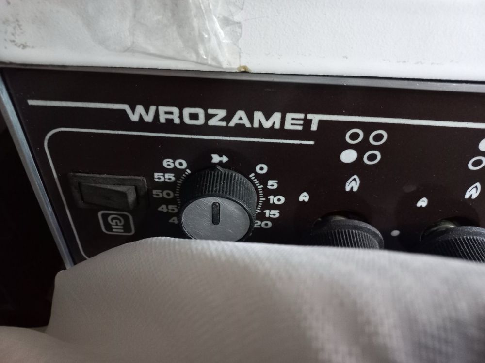 Плита Wrozamet б/у газова в гарному стані