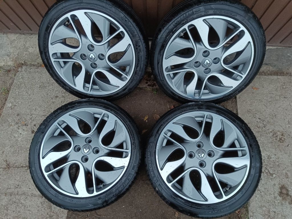 Alufelgi 17" 4x100 Renault Clio Captur Megane Et44