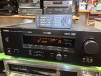 Amplituner Yamaha RX-V450 optyka pilot