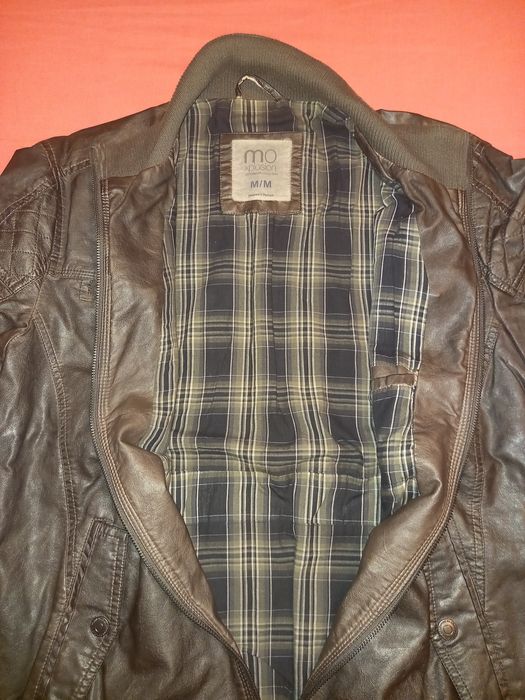 Blusão de homem, cor castanho