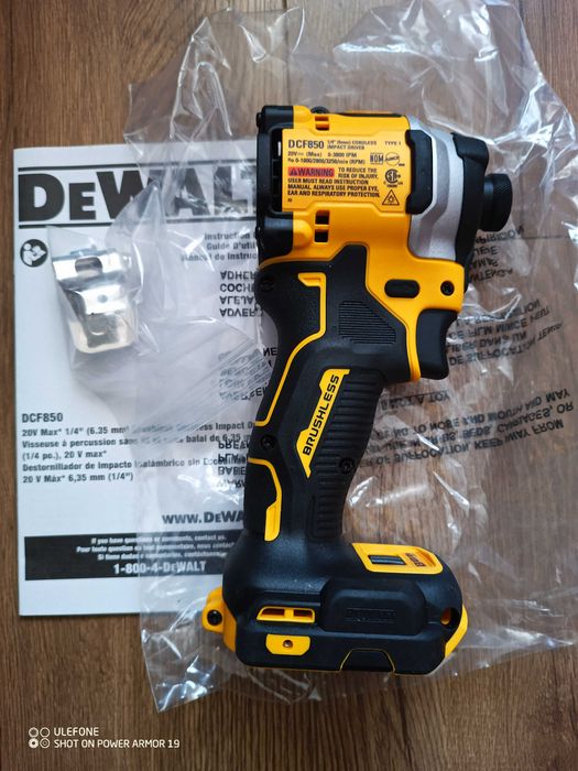 Dewalt DCF850 20V Max безщітковий гвинтоверт, ударний шуруповерт