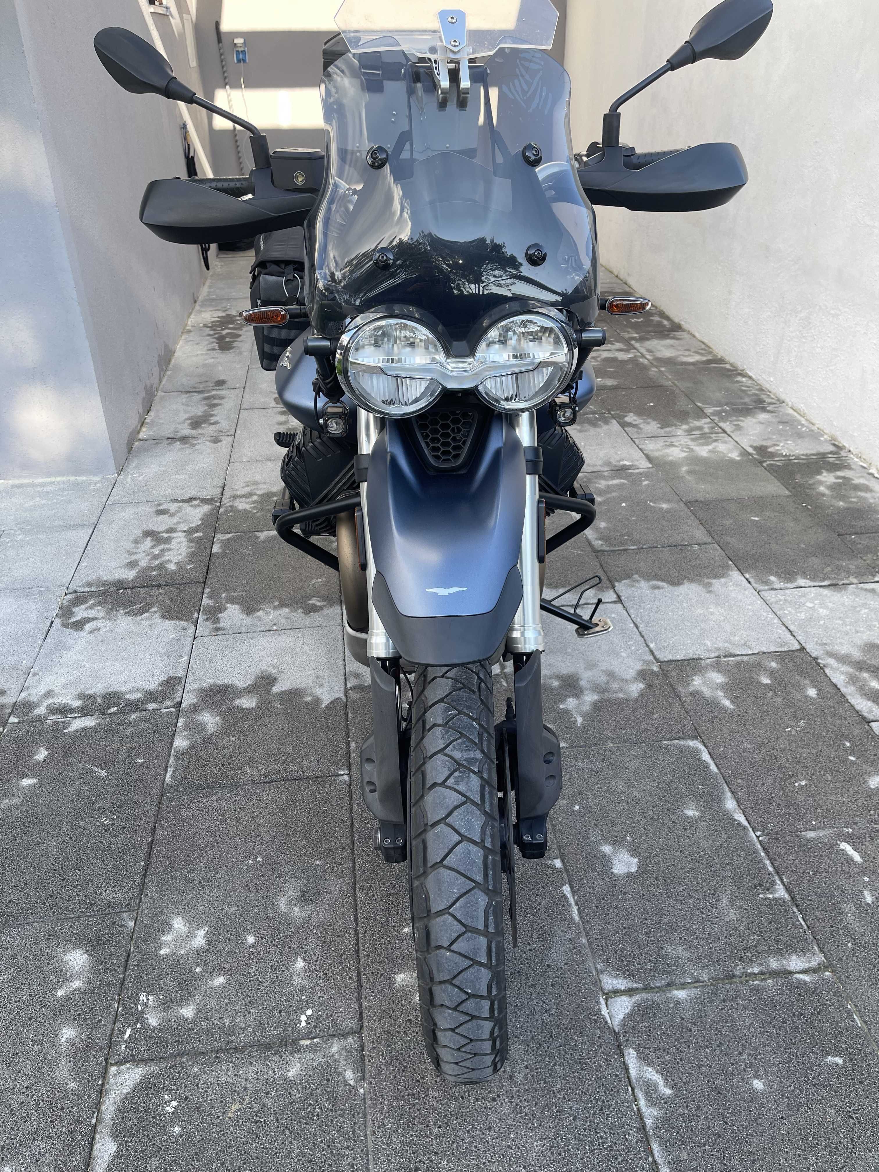 Moto Guzzi V85 TT