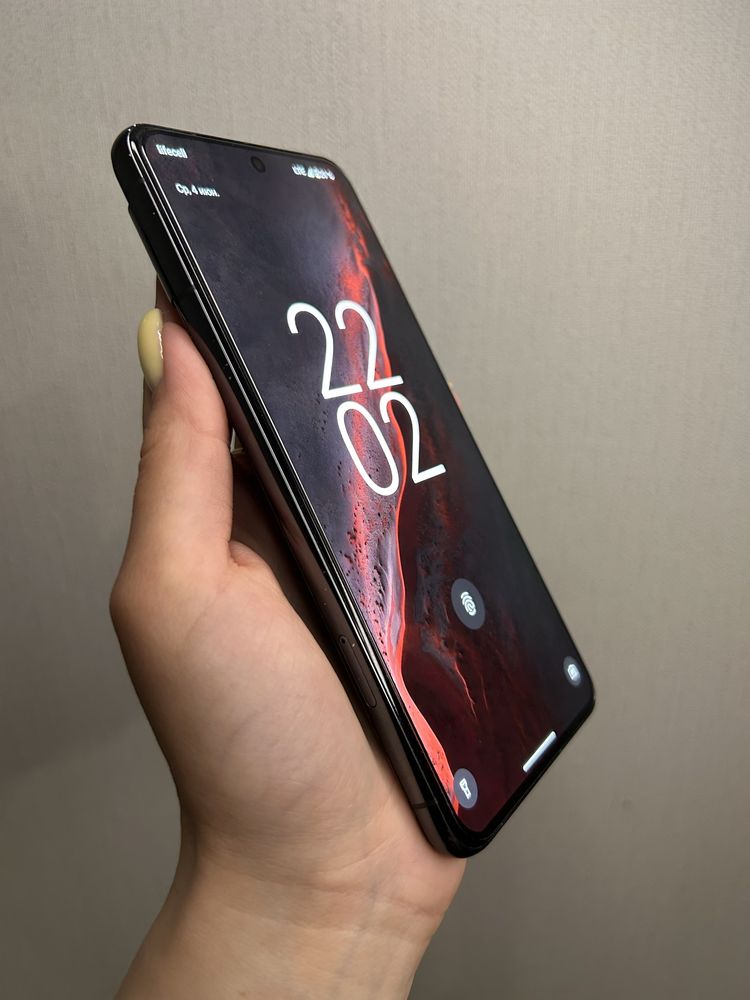 Google Pixel 8 Pro 12/128GB Obsidian Neverlock