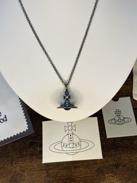 Підвіска Vivienne Westwood Dark Blue Orb з повним комплектом