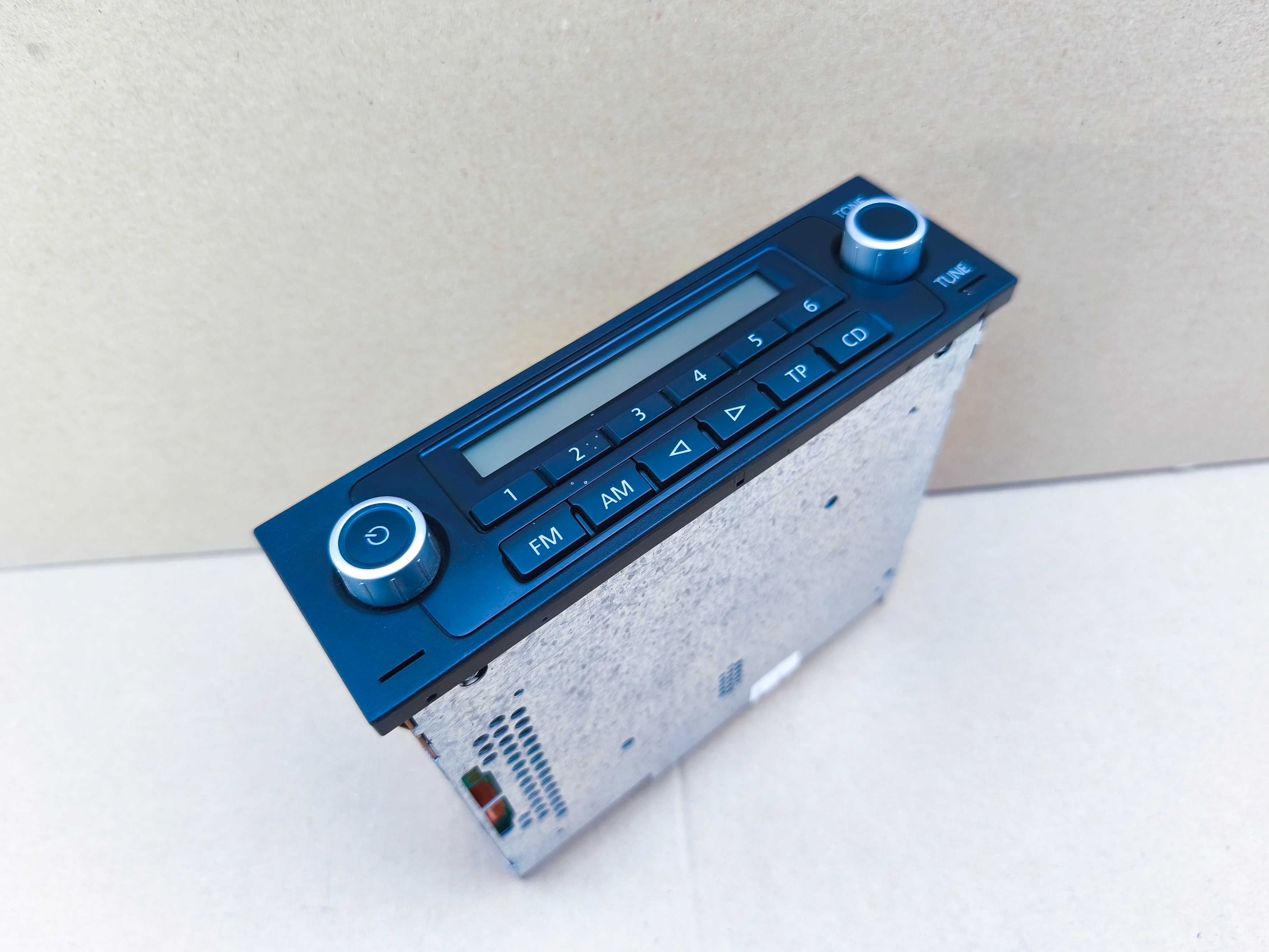 VW T5 radio radioodtwarzacz 7H0.035.156A idealne