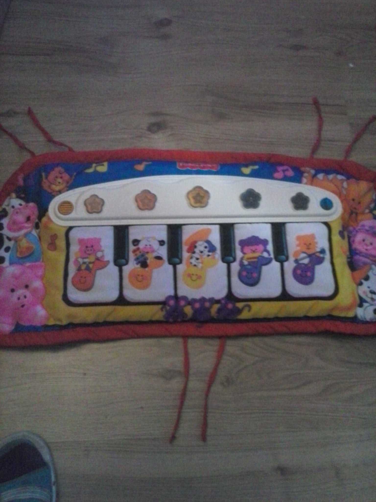 Grające pianino Fisher Price i kostka z klockami