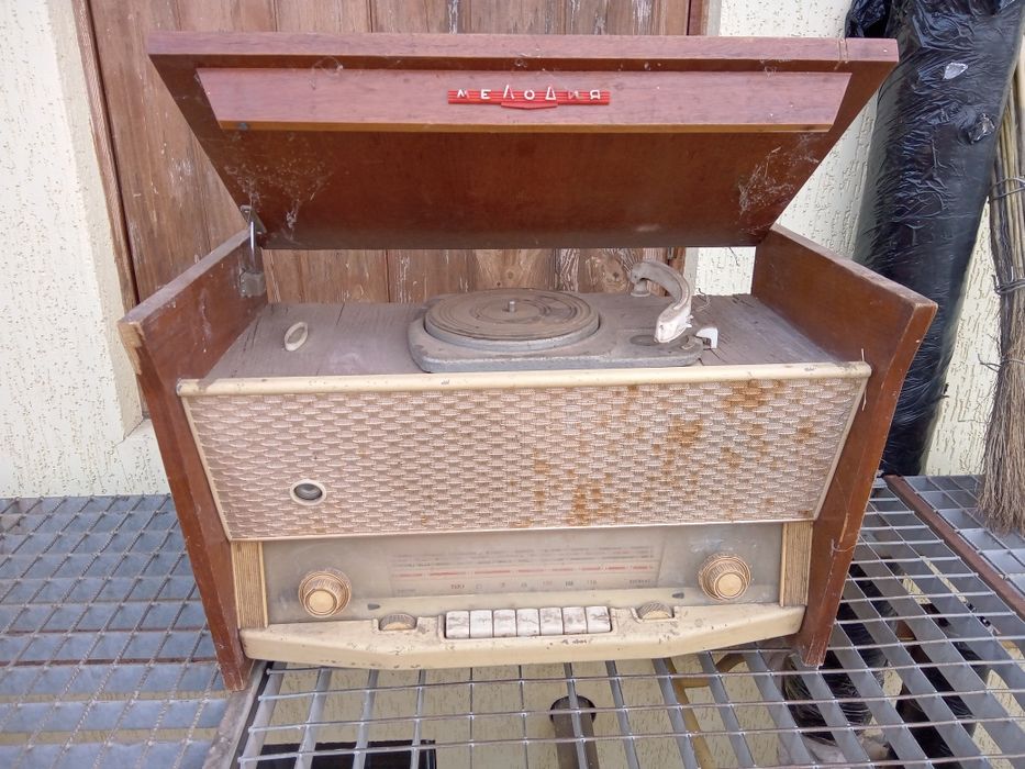 Магнитола Мелодия