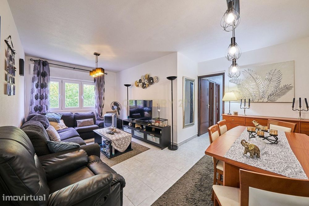 Apartamento T4 em Palmela - Espaço, Conforto e Localização Perfeita