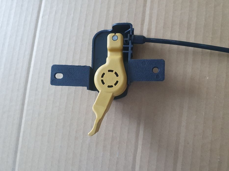 Ручка відкриття капота трос открытия замка Ford escape