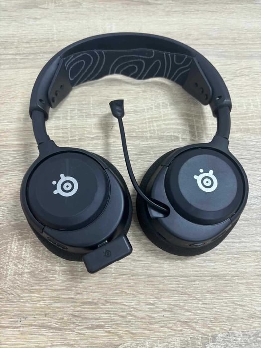 SteelSeries Arctis Nova 5 Wireless - Gamingowe Bezprzewodowe Słuchawki