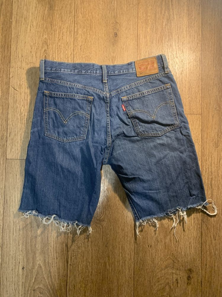 Шорты Levis 501