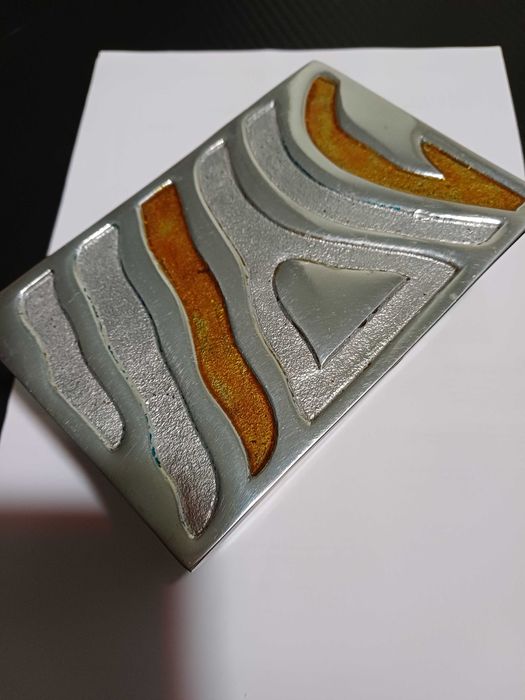 Caixa Decorativa em Alumínio