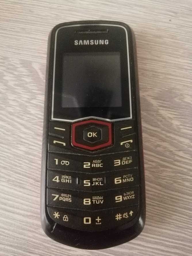 Продам мобильный телефон Samsung GT-E1081T как донор