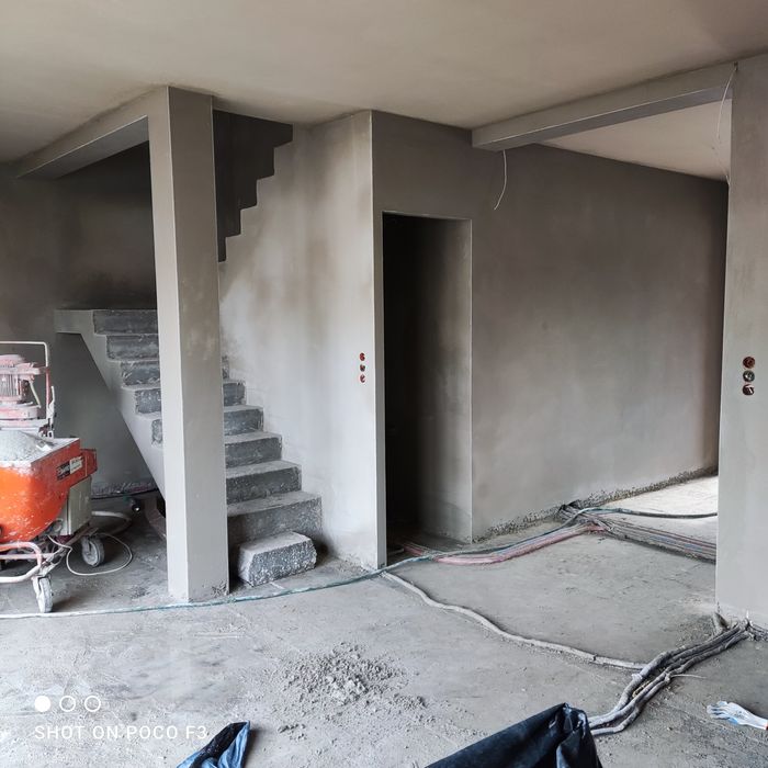 Tynki naszynowe, zabudowy G-K