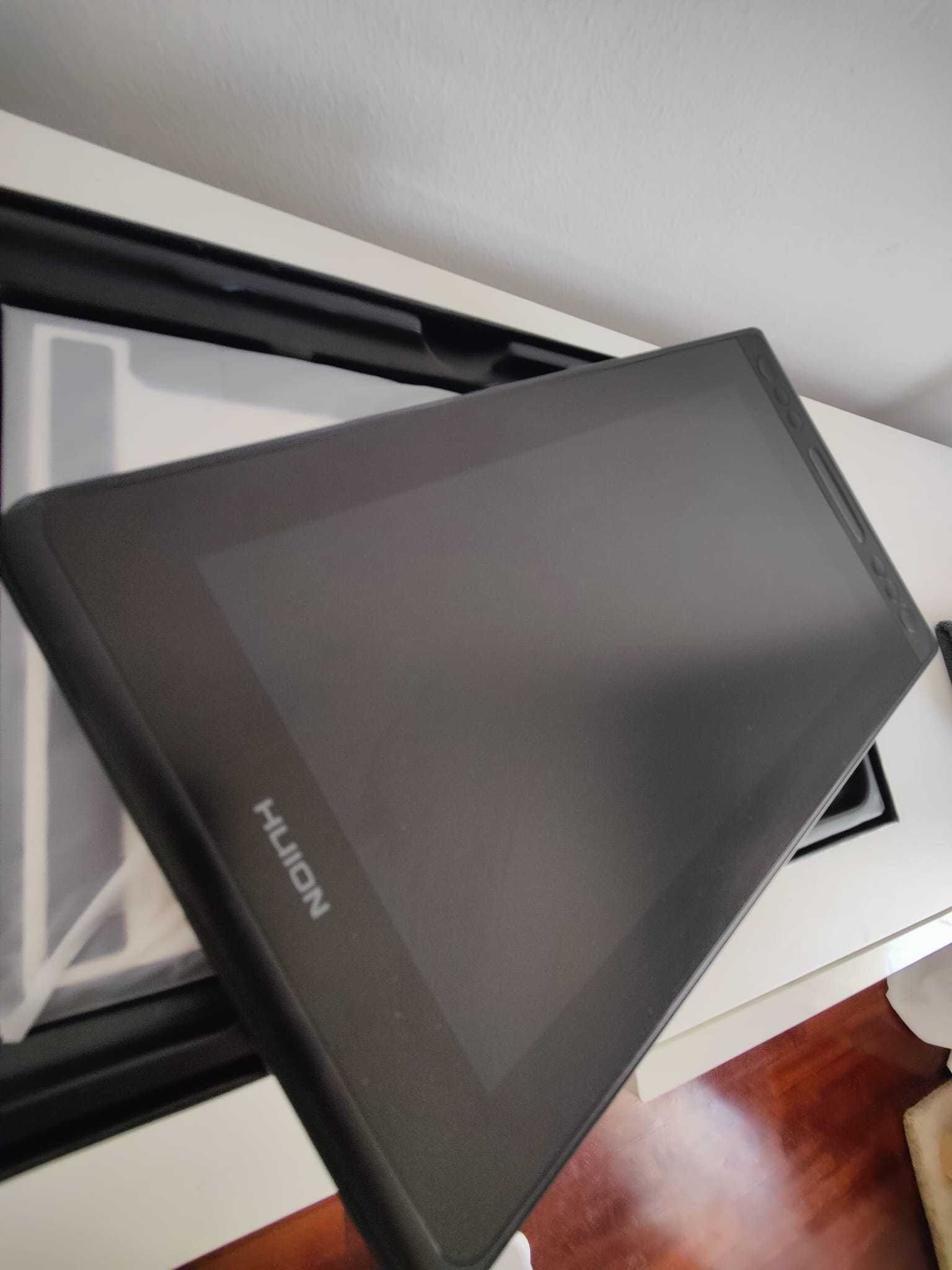 Huion Kamva Pro 12