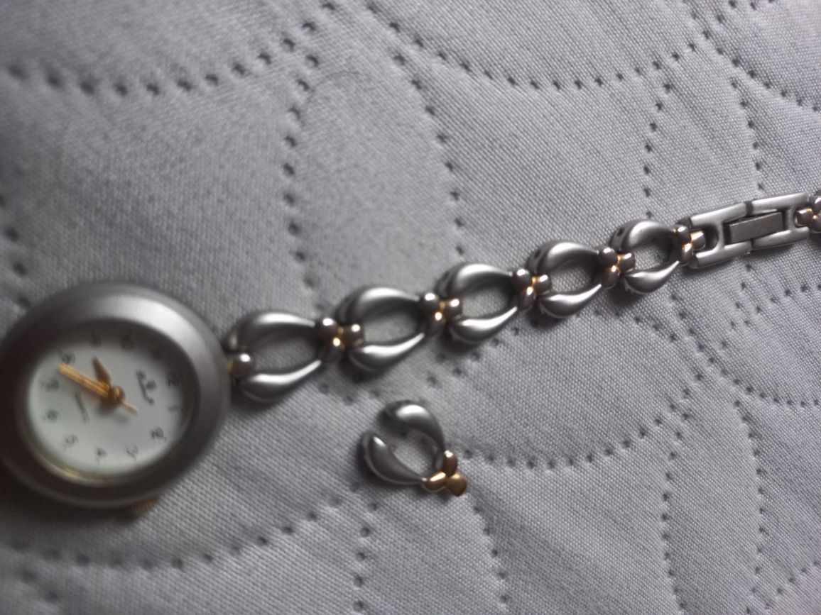 Zegarek damski srebrny złote wstawki Romex
