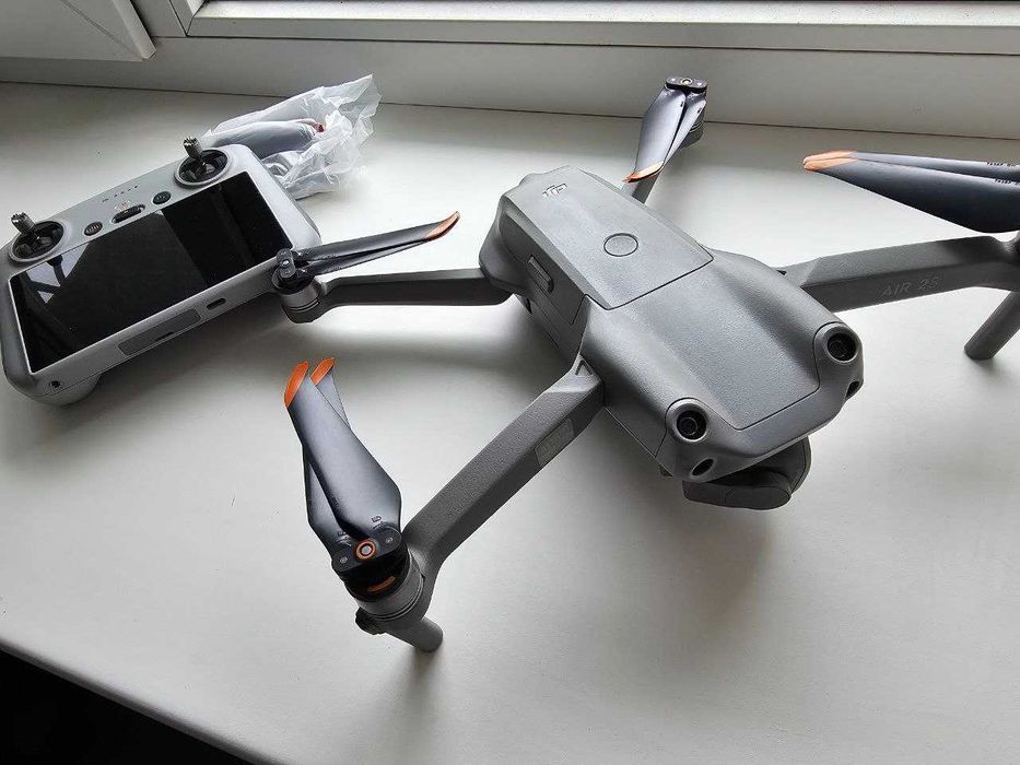 Дрон DJI Air 2 s квадрокоптер