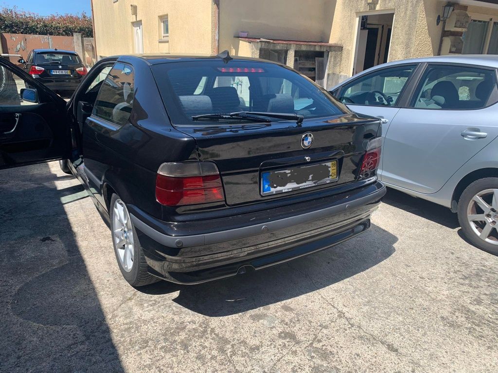 BMW 318 TDS compact